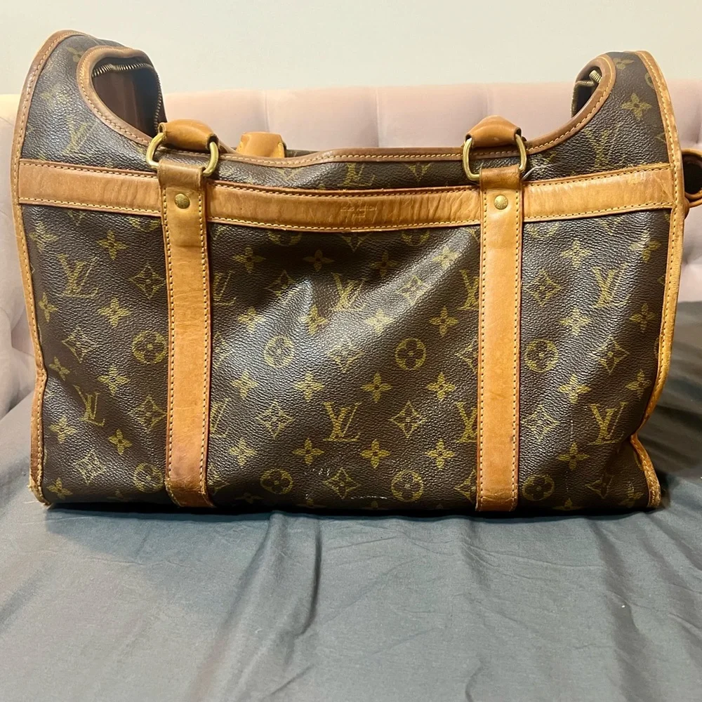 100 % authentic Louis Vuitton Sac Chien 40 pet carrier